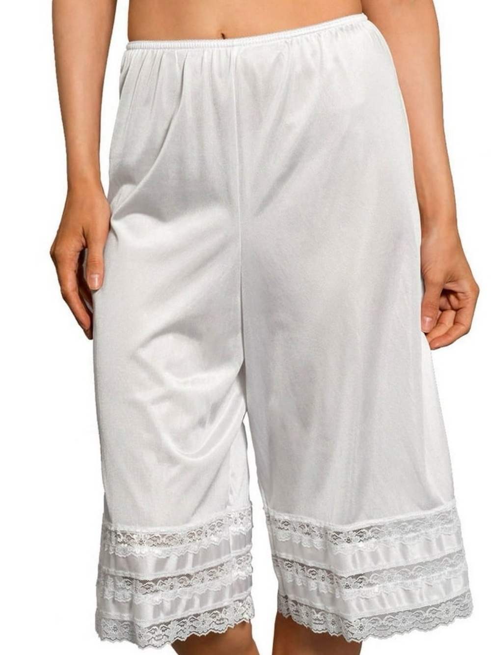 Velrose Lingerie Adjustable Length Culotte Slip Size Medium White